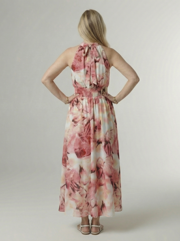 Sylin™ | Vestido midi fruncido con cuello halter
